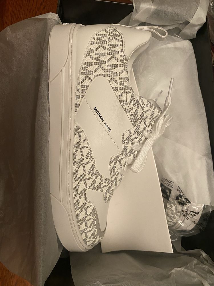 Michael Kors обувки