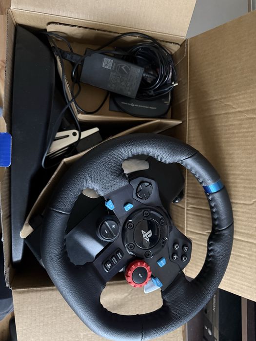 PlayStation 4, Logitech G29, Sony Pulse 3D