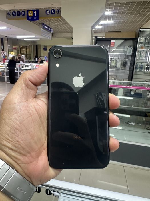 Айфон XR 64 гб черный
