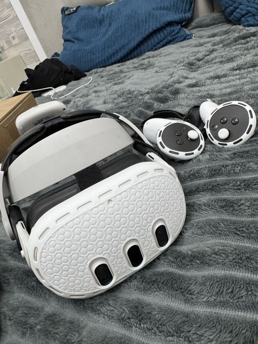 VR Oculus quest 3 128 gb