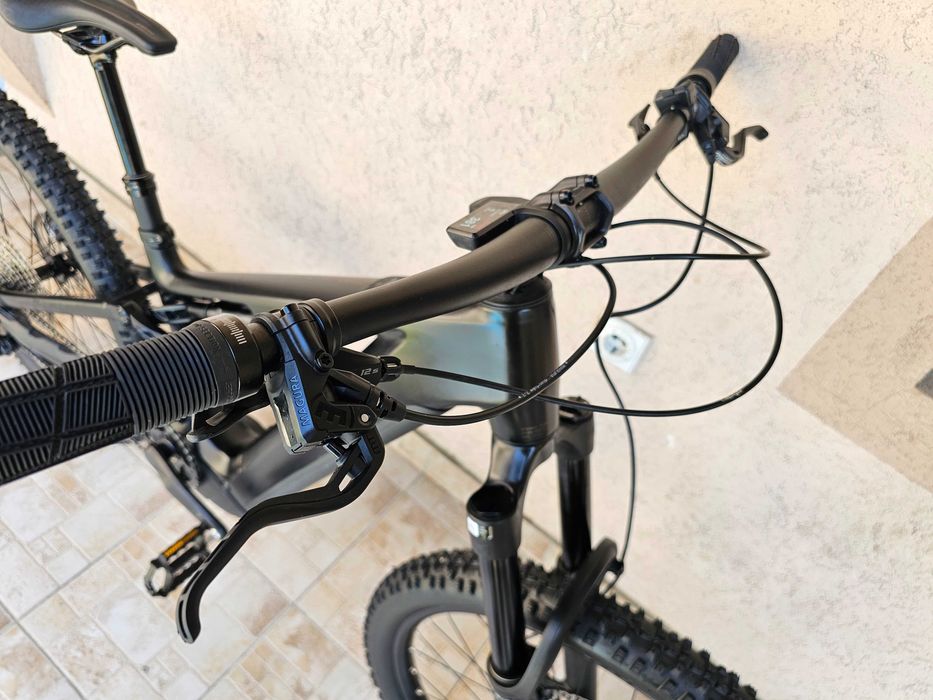 Cube Stereo Hybrid One44 Race 800