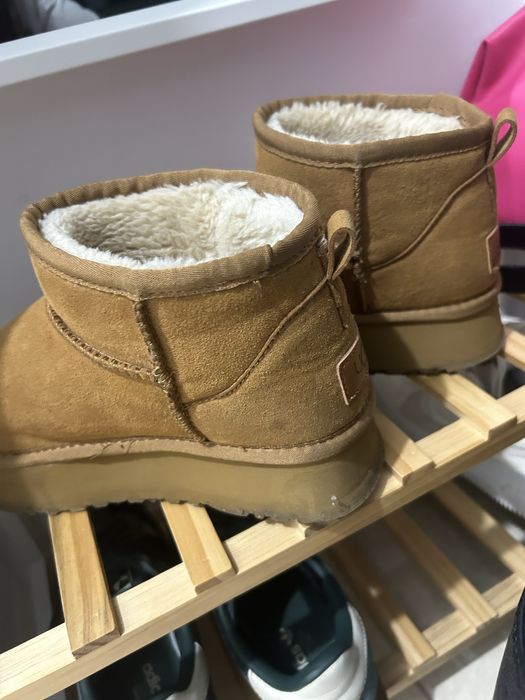 Ghete purtate marimea 37 stare buna