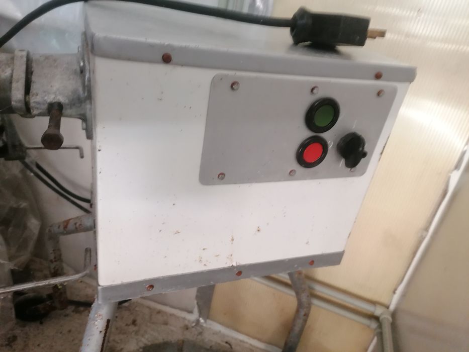 професионална колбасорезачка