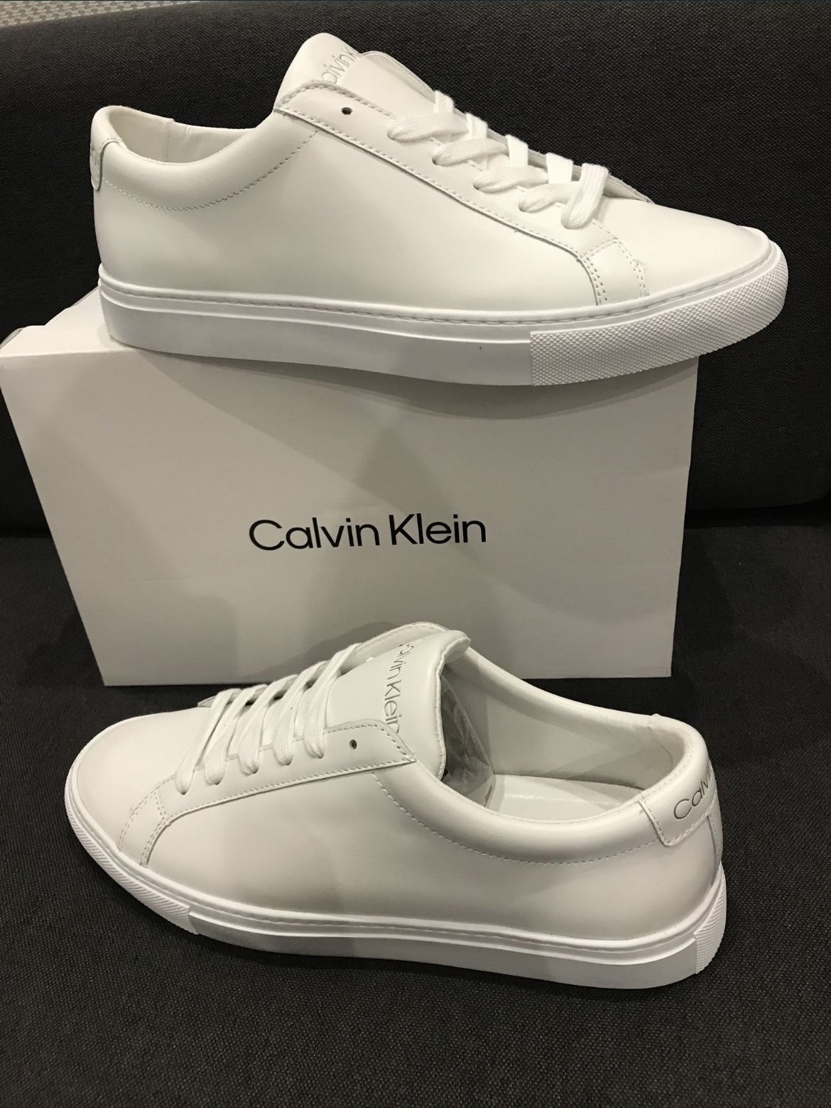 Tenisi noi din piele albă Calvin Klein Adrien Sneaker 44 44,5