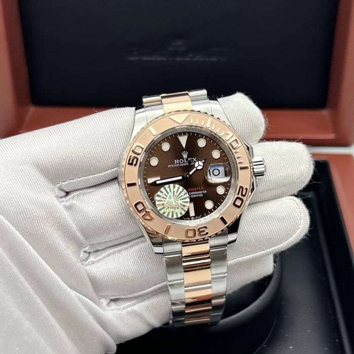 rolex yacht - master chocolate dial