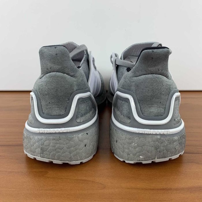 Оригинални маратонки *ADIDAS ULTRABOOST 20 James Bond 007 * EU40