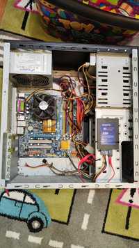 Компютър Gigabyte E7200 2GB RAM