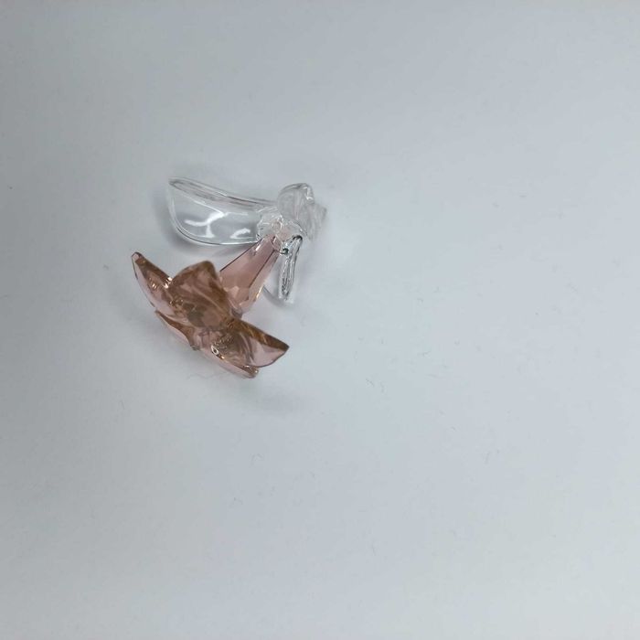 Figurină floare Swarovski originală – cu cutie, stare impecabilă