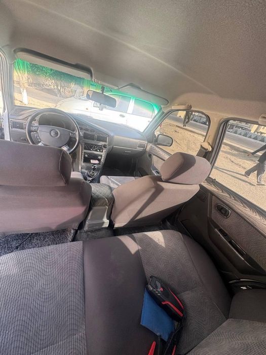 NEXIA 2 Сотилади