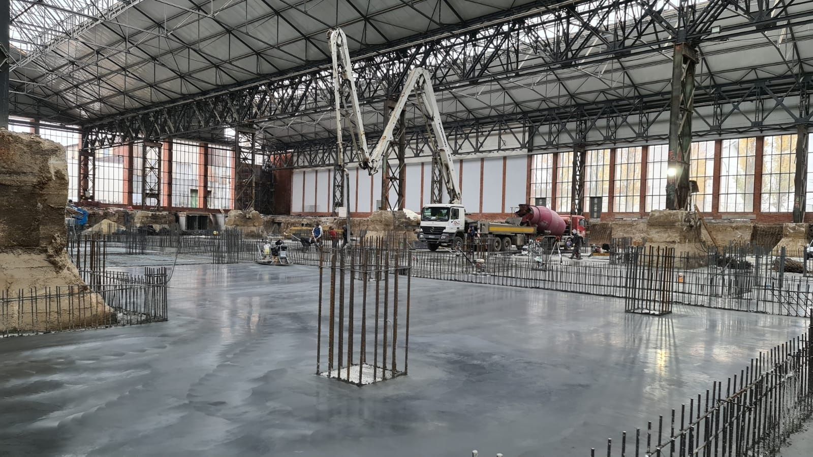 Elicopterizare beton cu cuart, turnat platforme beton Periat
