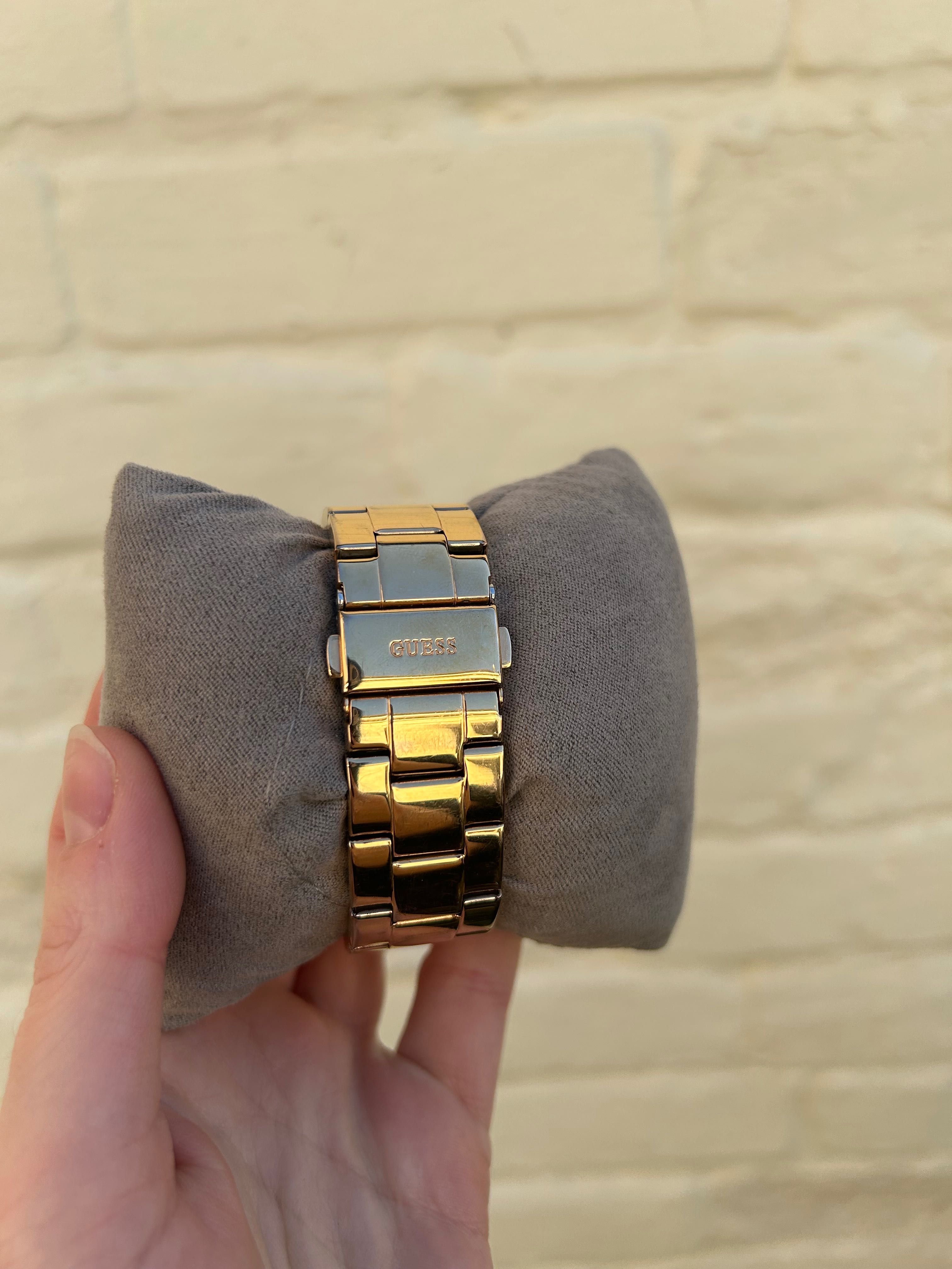 Guess watch/часовник