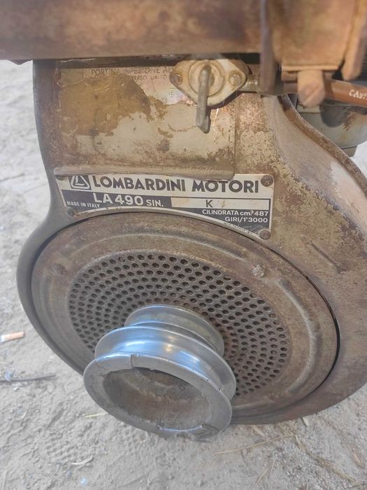 Двигатели за сенокосачка бчс