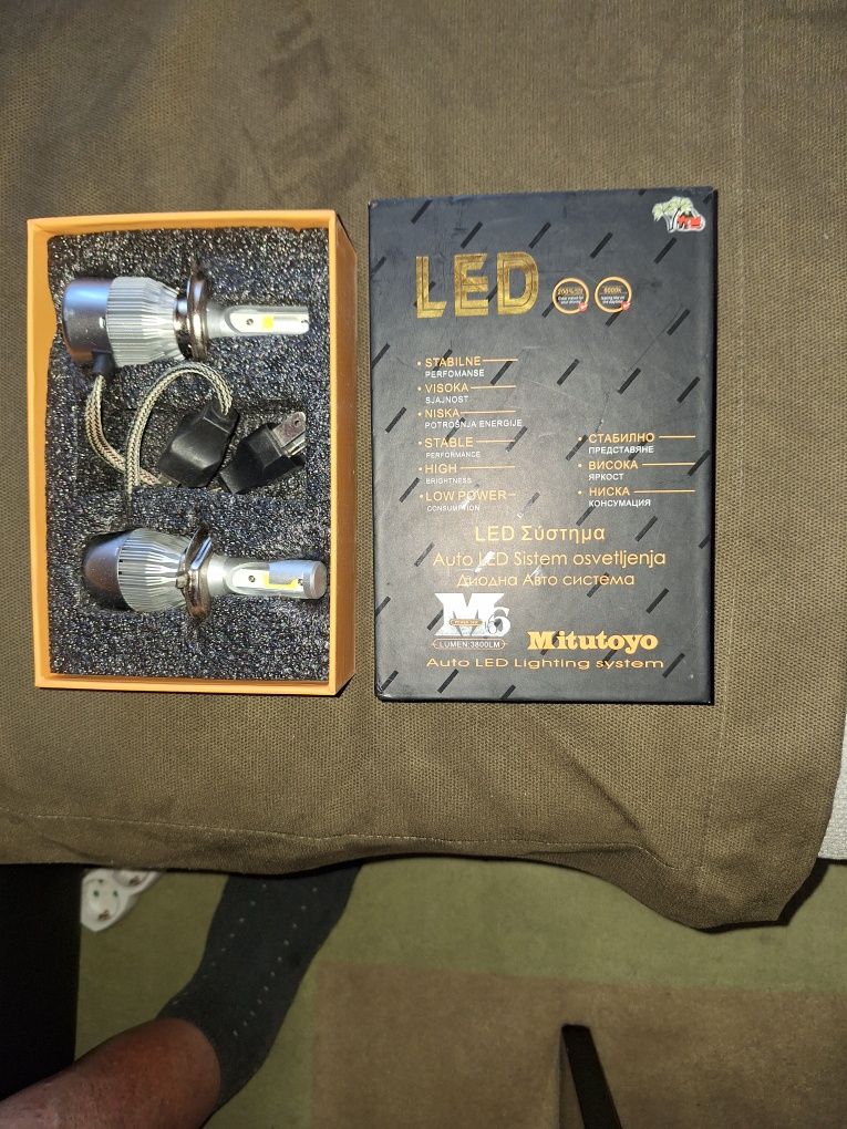 вид: LED лампи за автомобили чисто нови