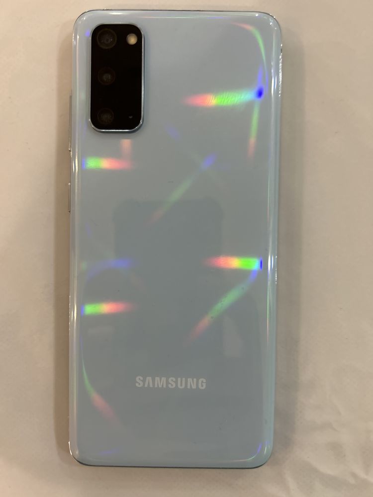 Samsung S20 8/128, esim. Можно обмен