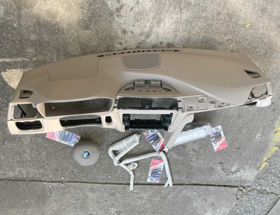BMW F30 plansa de bord MARO - airbag volan BROWN / pasager - cortina