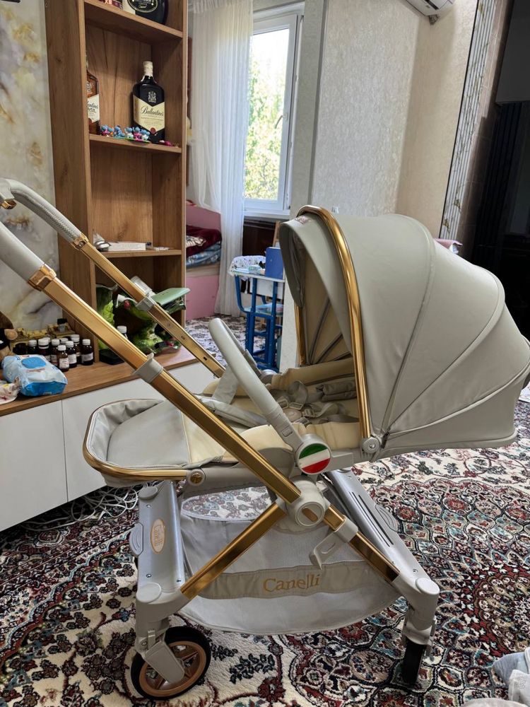 Продается коляска Canelli