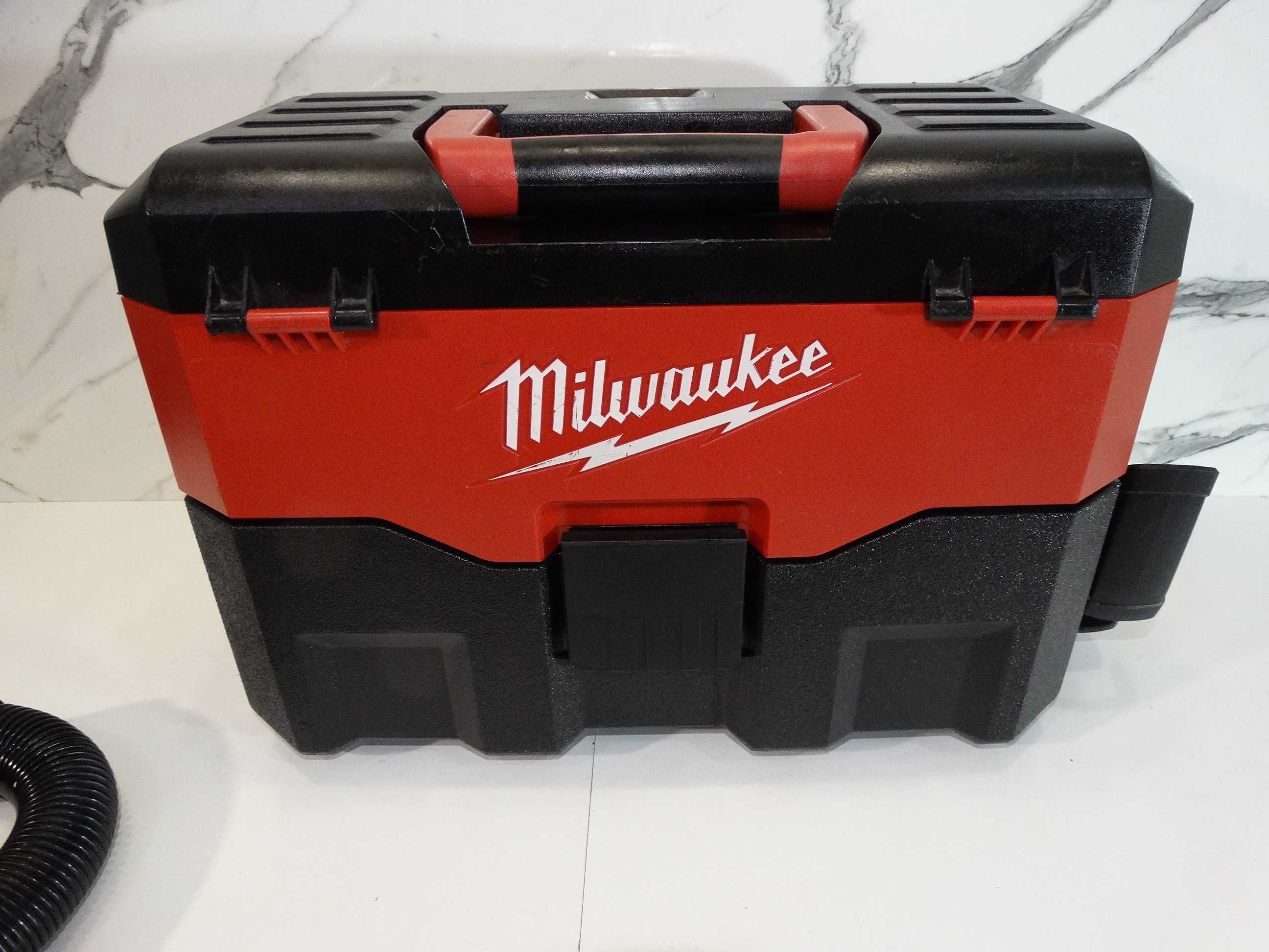 Промо - Milwaukee M18 VC - Мобилна прахосмукачка