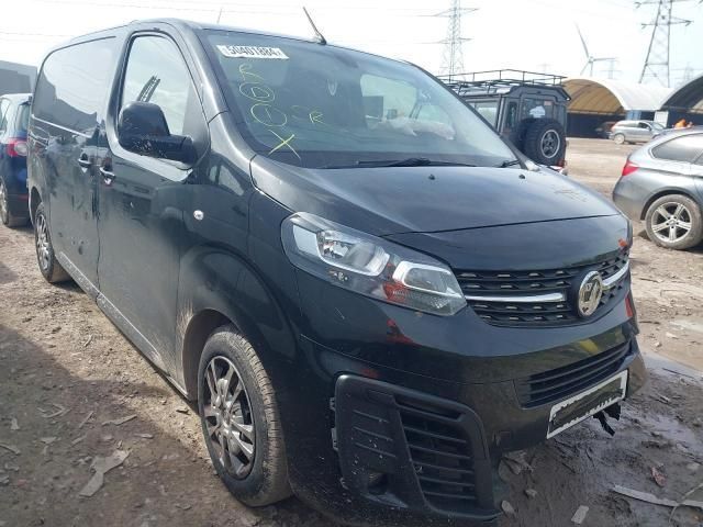 Dezmembrez Opel Vivaro Generatia C an 2021 1.5 Diesel