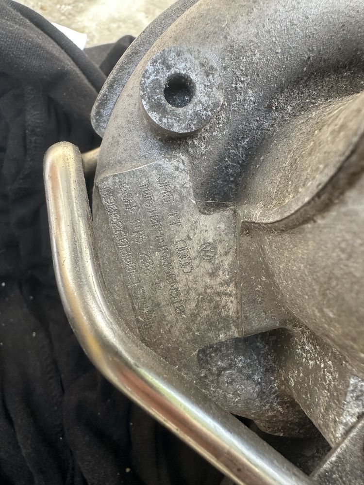 Audi a5 turbo 2.0 tfsi 211k.c