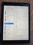 IPad air 2 - 64 GB - Functional, space grey, ecran spart - pt piese