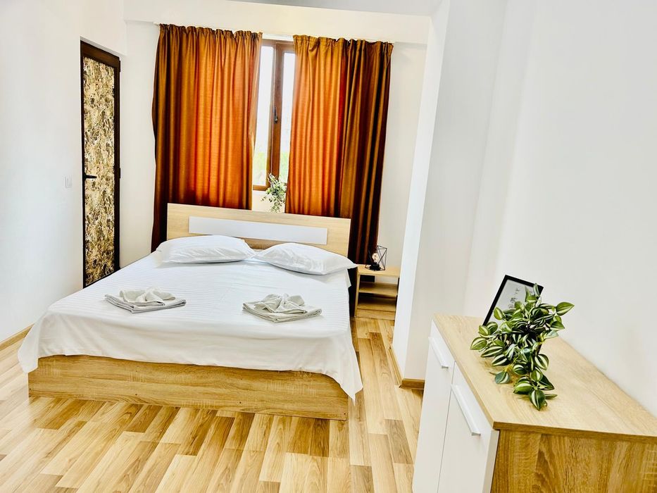 Regim hotelier central Palas apartamente 1,2, 3 camere