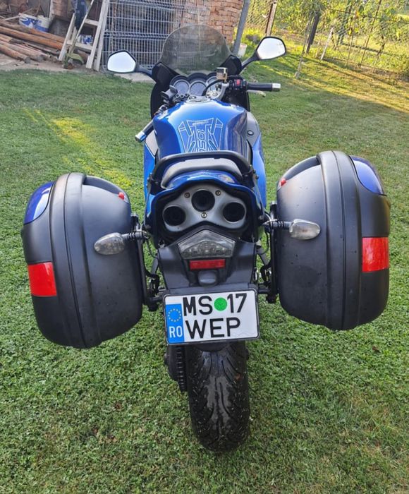 Triumph  St  1050