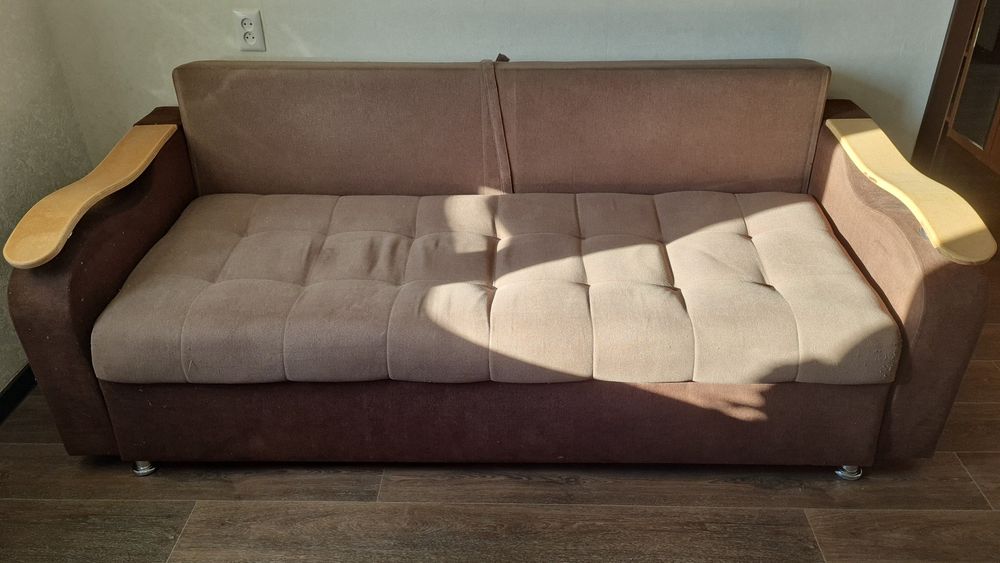 Продаеся диван не дорого
