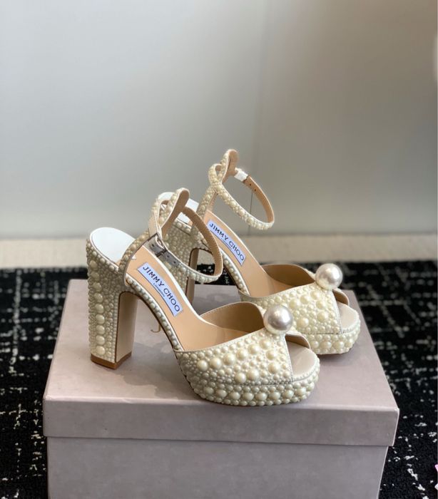 Sandale jimmy choo perle pe comanda