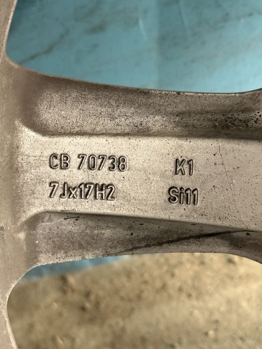 BORBET 5х120 ЕТ20 J7 с гуми BMW
