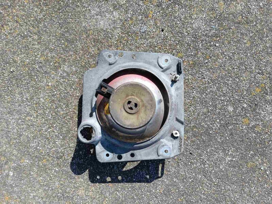 Фар ( стъкло с рефлектор ) за Фолксваген Голф 2.