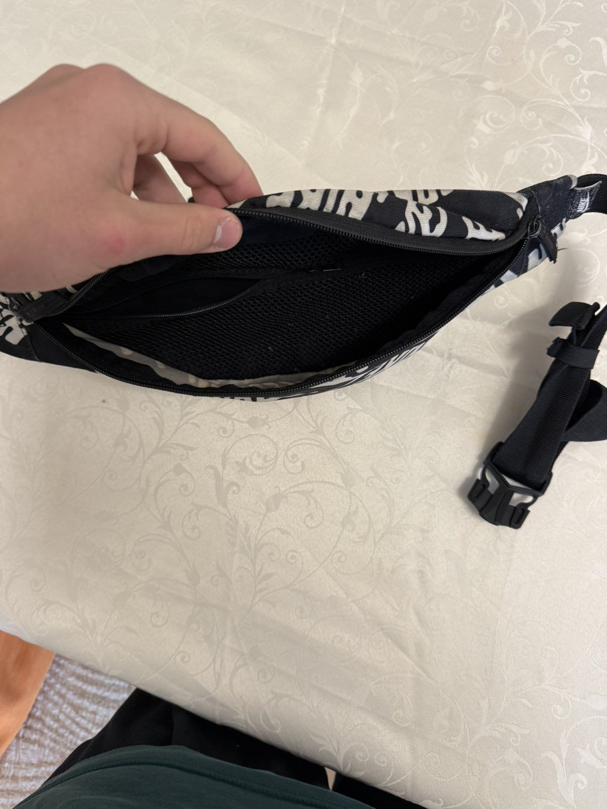 Nike чанта за кръст