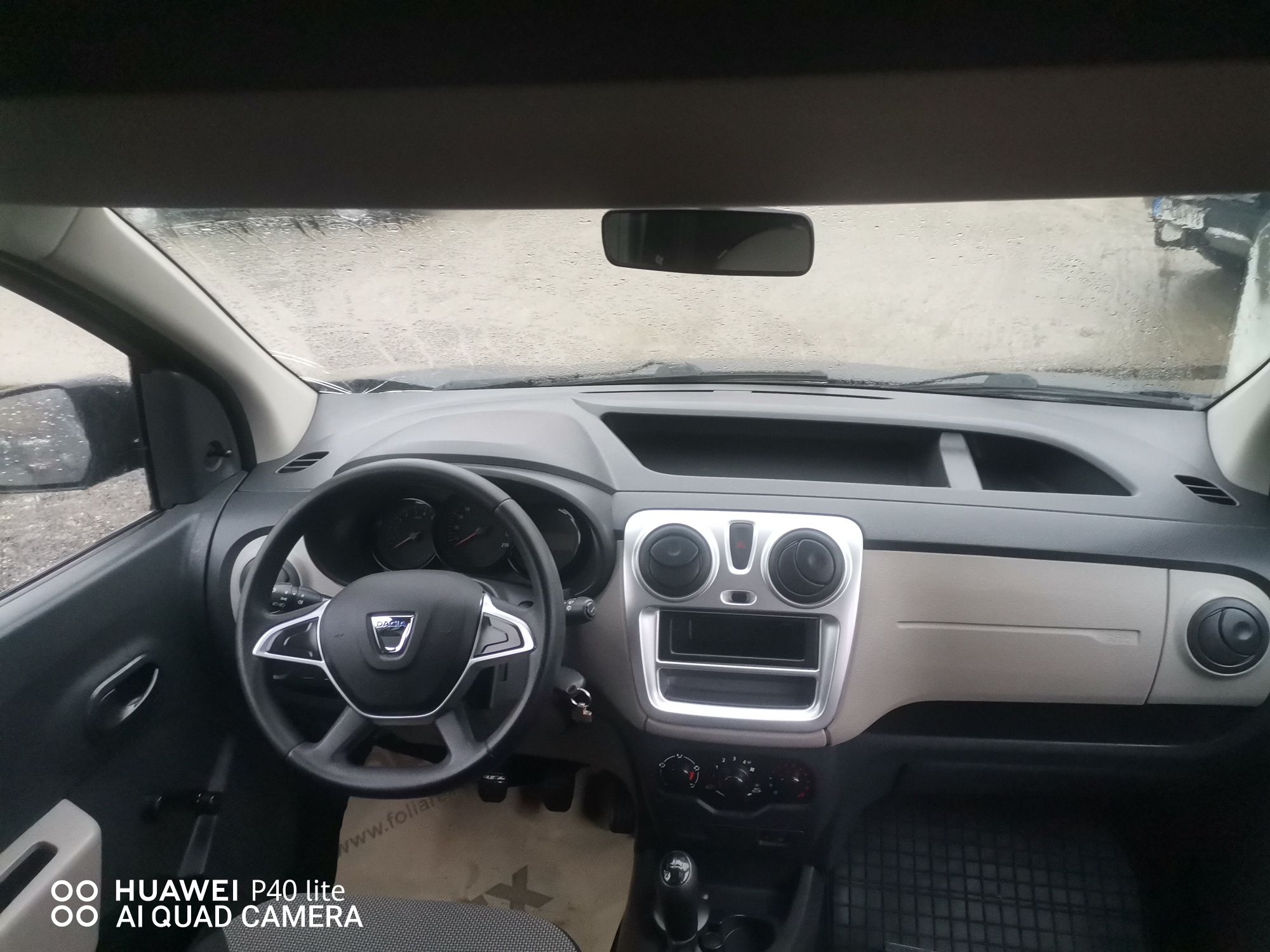 Dacia Dokker 1.5 dci 2013 149000km 
NU PORNEȘTE.  pret fix