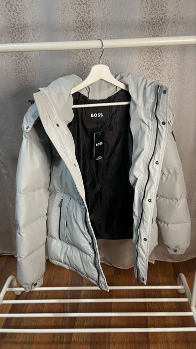 Geaca Boss calitate premium