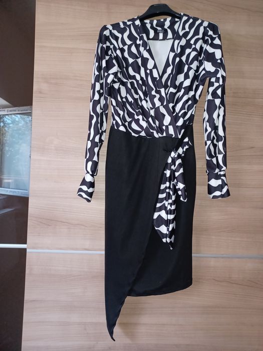 Rochiță mărimea M-L