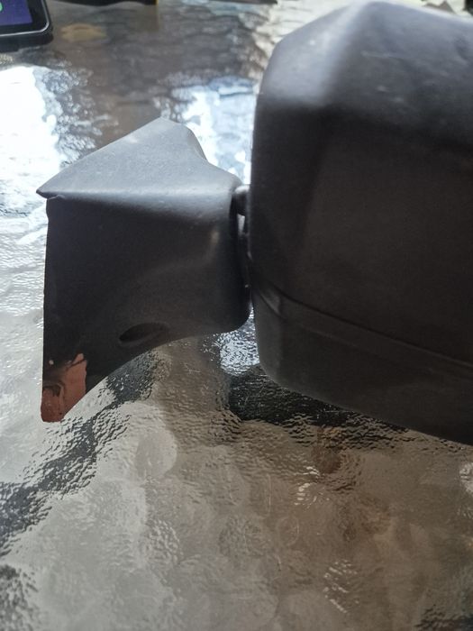 Vand oglina Dacia 1310