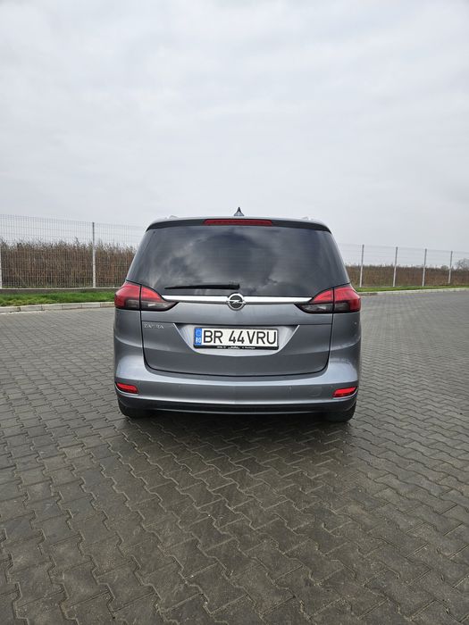 Opel Zafira Inovation 1.6 CDTI/e6,7 locuri
