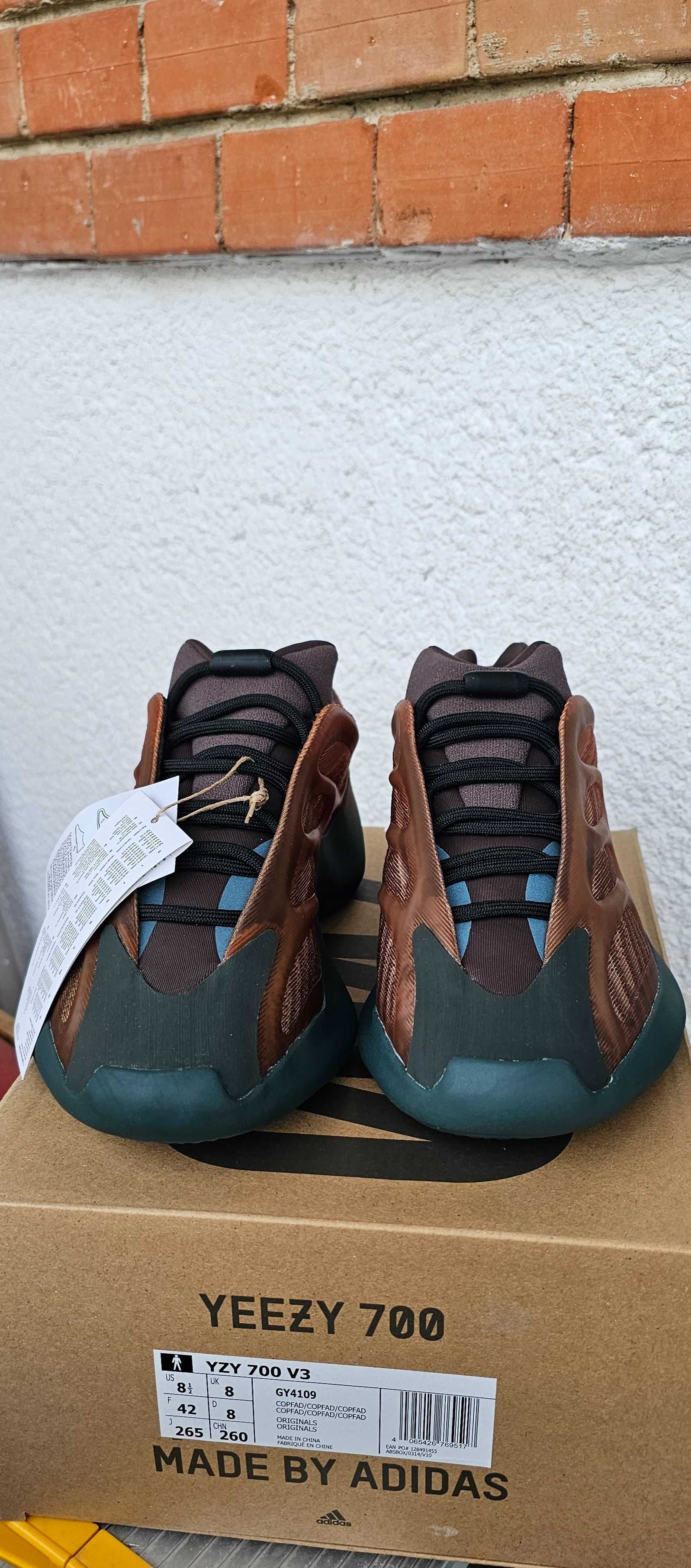 Yeezy 700 V3 copper fade