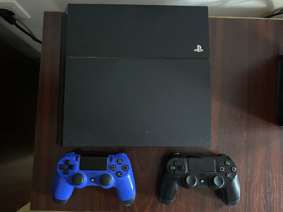 Sony Playstation 4, Model de baza, 1 TB