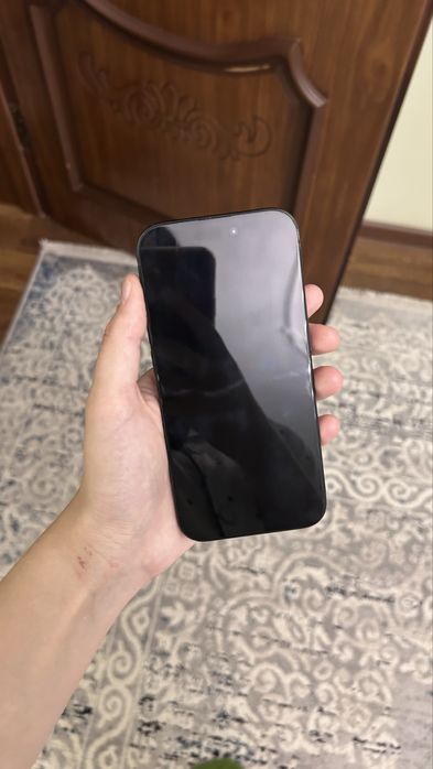 Iphone 15 pro состояния хорошая