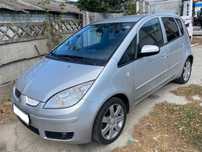 Vand Mitsubishi Colt 1,3 benzina.