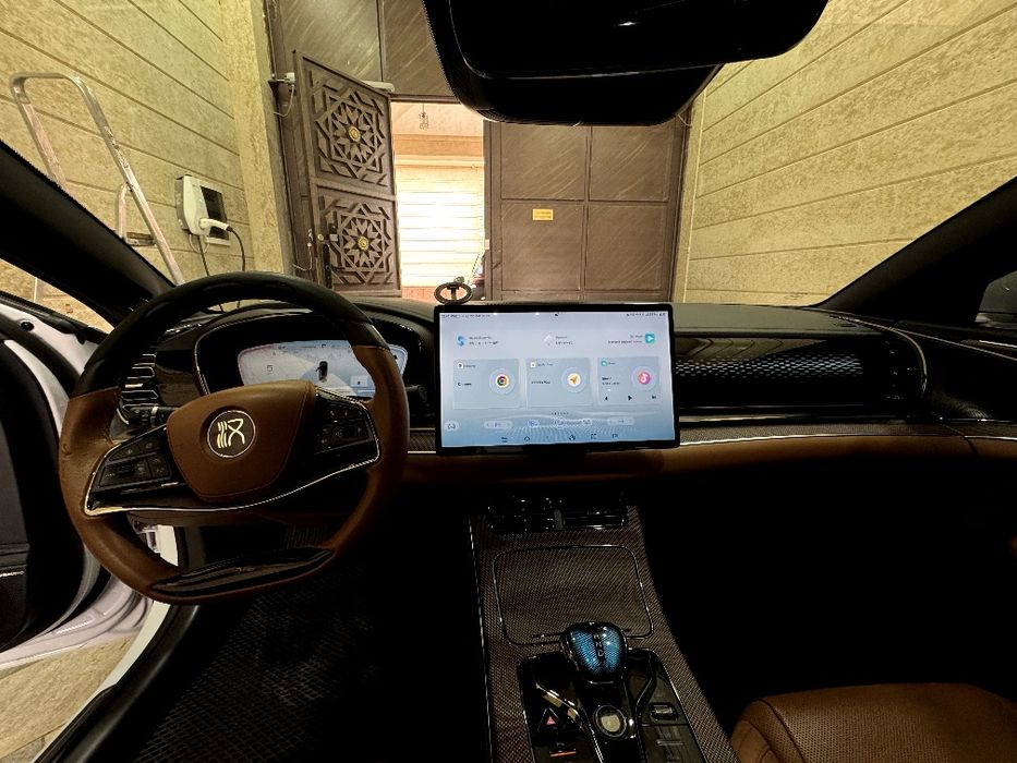 Byd HAN 2 mator 3.9 sekund