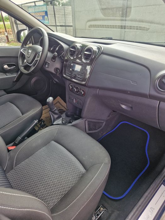 Dacia Logan 2 Mcv Euro6 90cp 2017 leduri km putini mașina bună