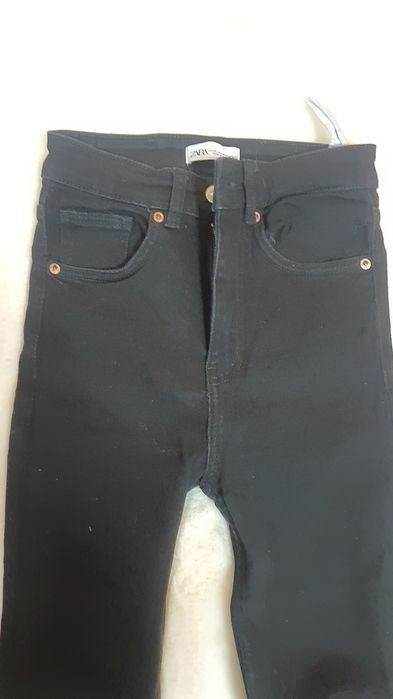 Blugi Zara marimea 36