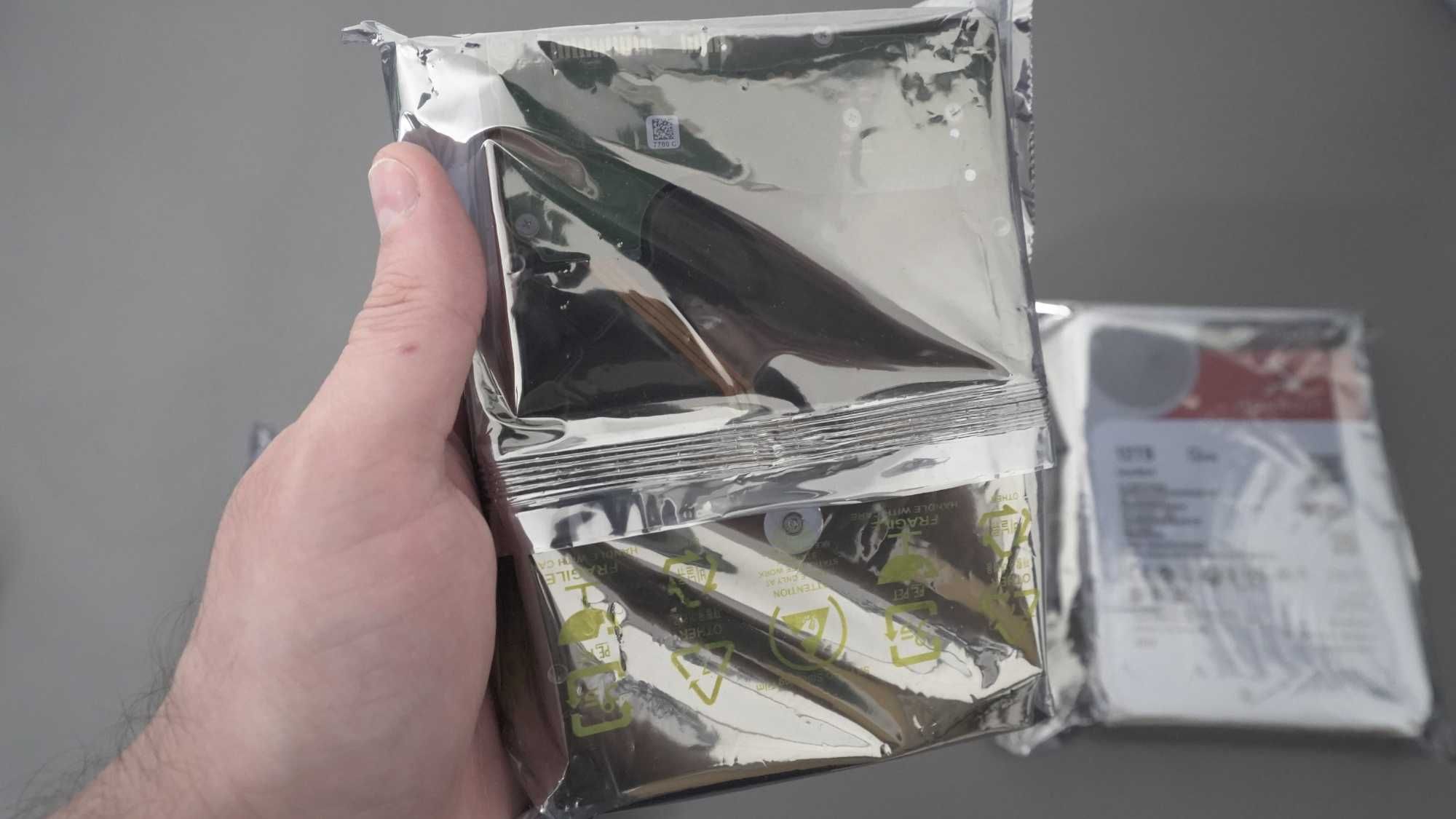 Хард диск Seagate IronWolf NAS 12TB - чисто нови и запечатани