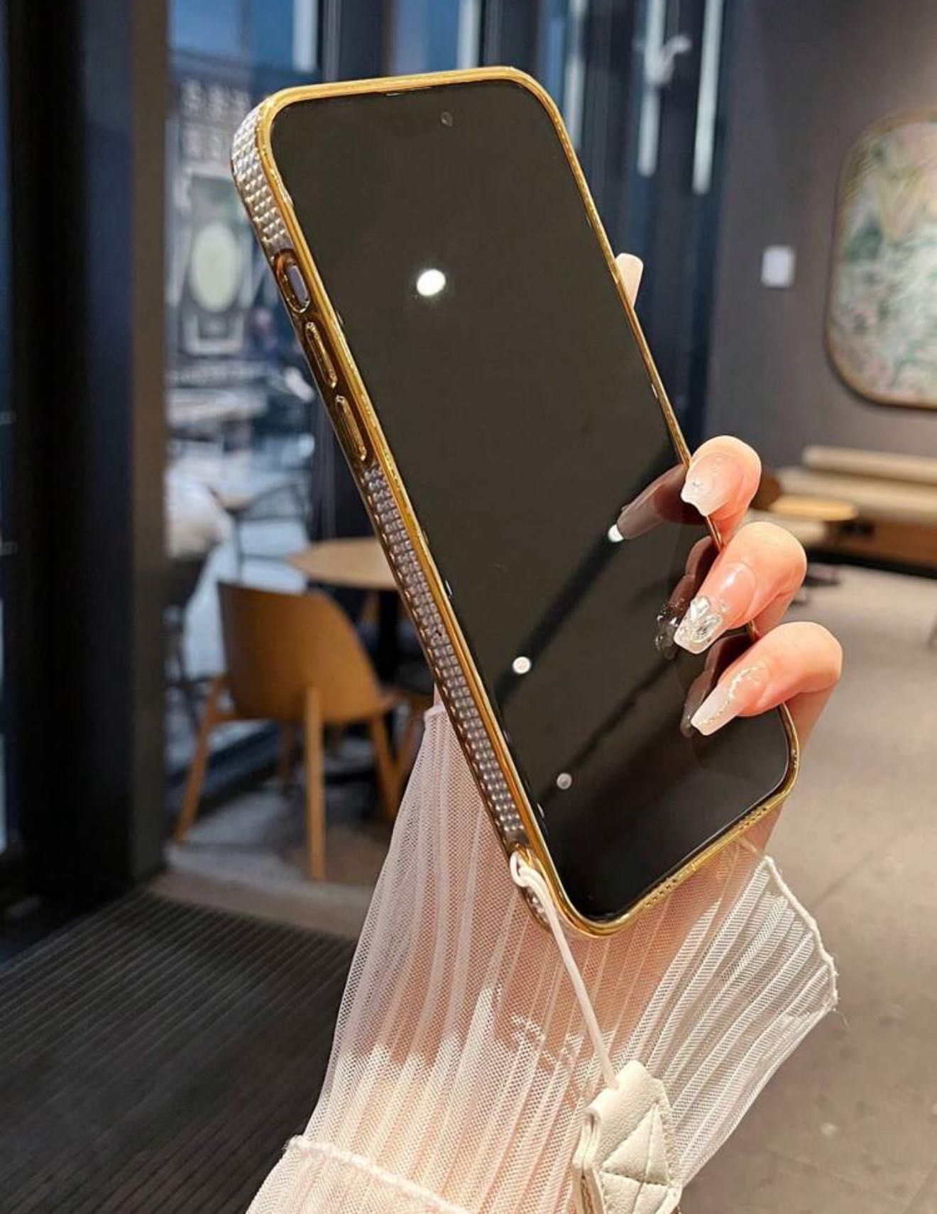 iPhone 13 Pro Case - Златен Калъф