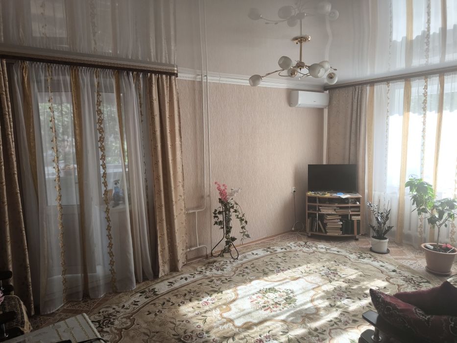 Продам квартиру 3х комнатную