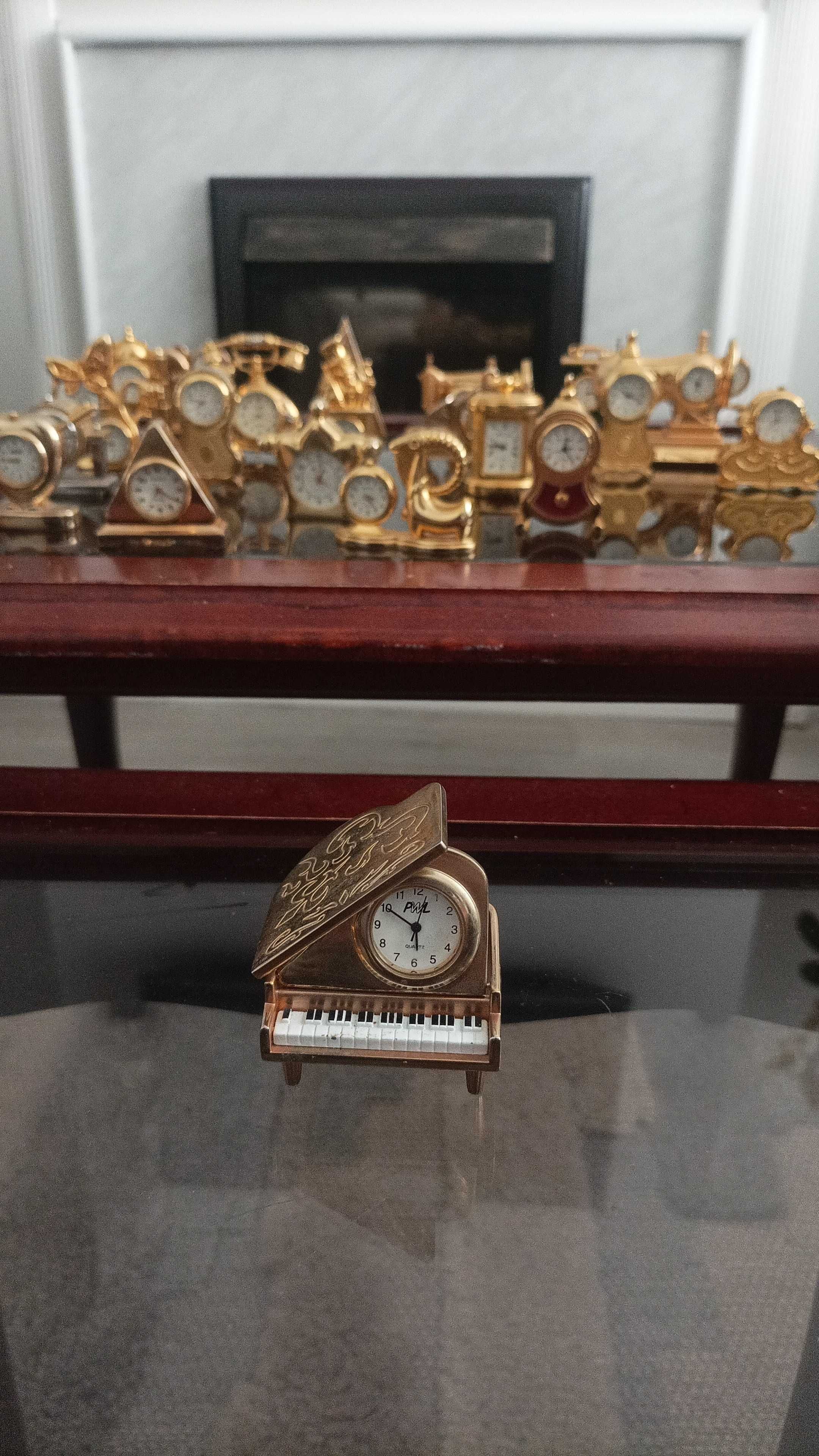 Ceasuri din bronz de colecție