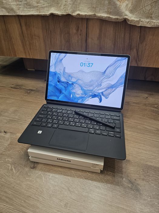 Продам планшет galaxy tab s8+