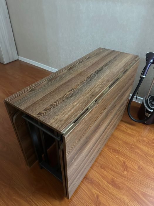 Раздивжной стол книжка
