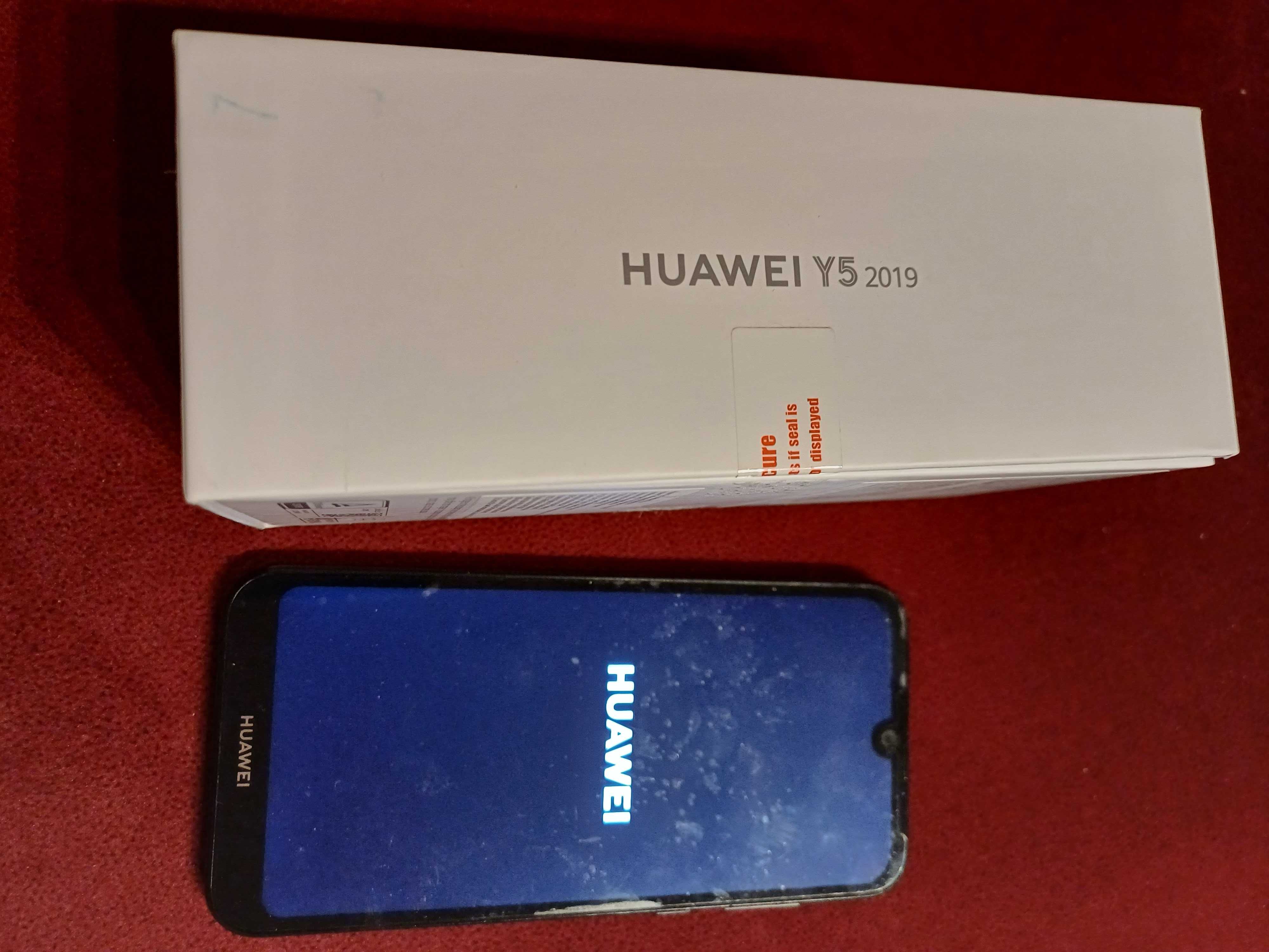 Мобилен Huawei YS 2019